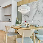Appartement Wave Beachfront Family *