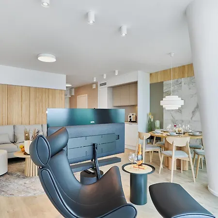 Wave Beachfront Family Apartamento