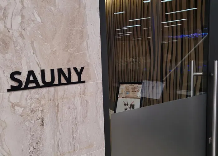 Wave Beachfront Family *